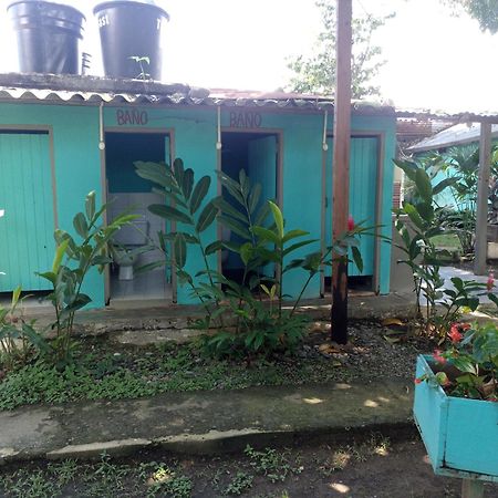 Cabanas Los Almendros Capurganá Extérieur photo