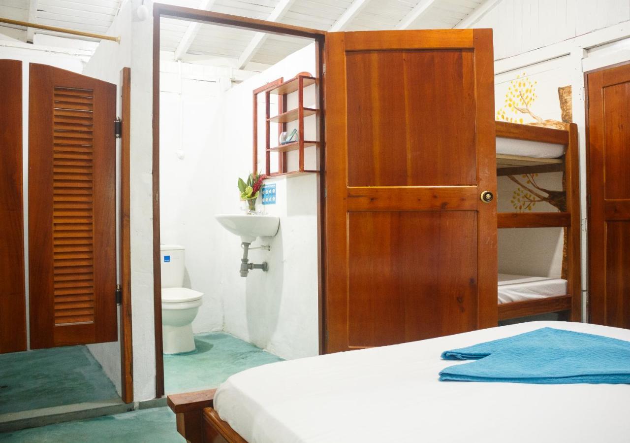 Cabanas Los Almendros Capurganá Extérieur photo