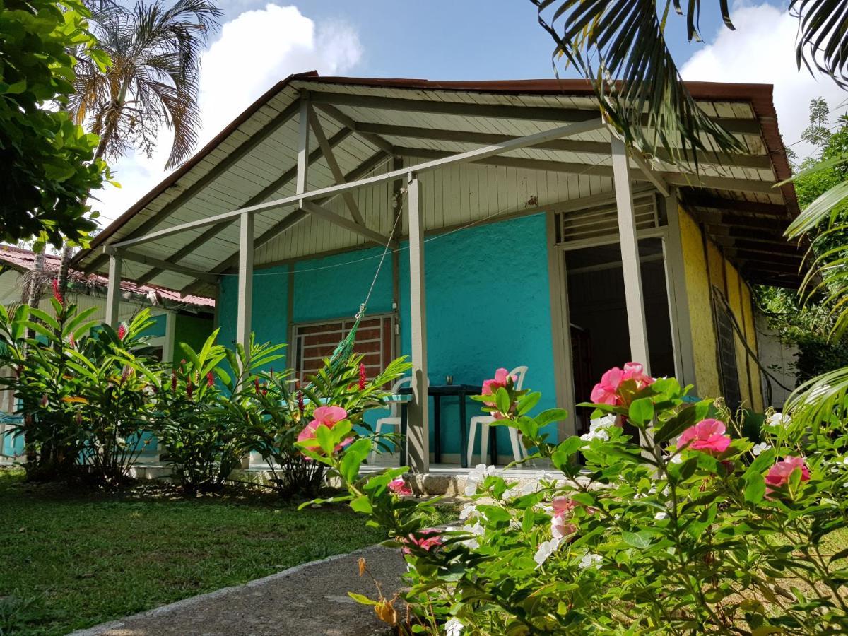 Cabanas Los Almendros Capurganá Extérieur photo